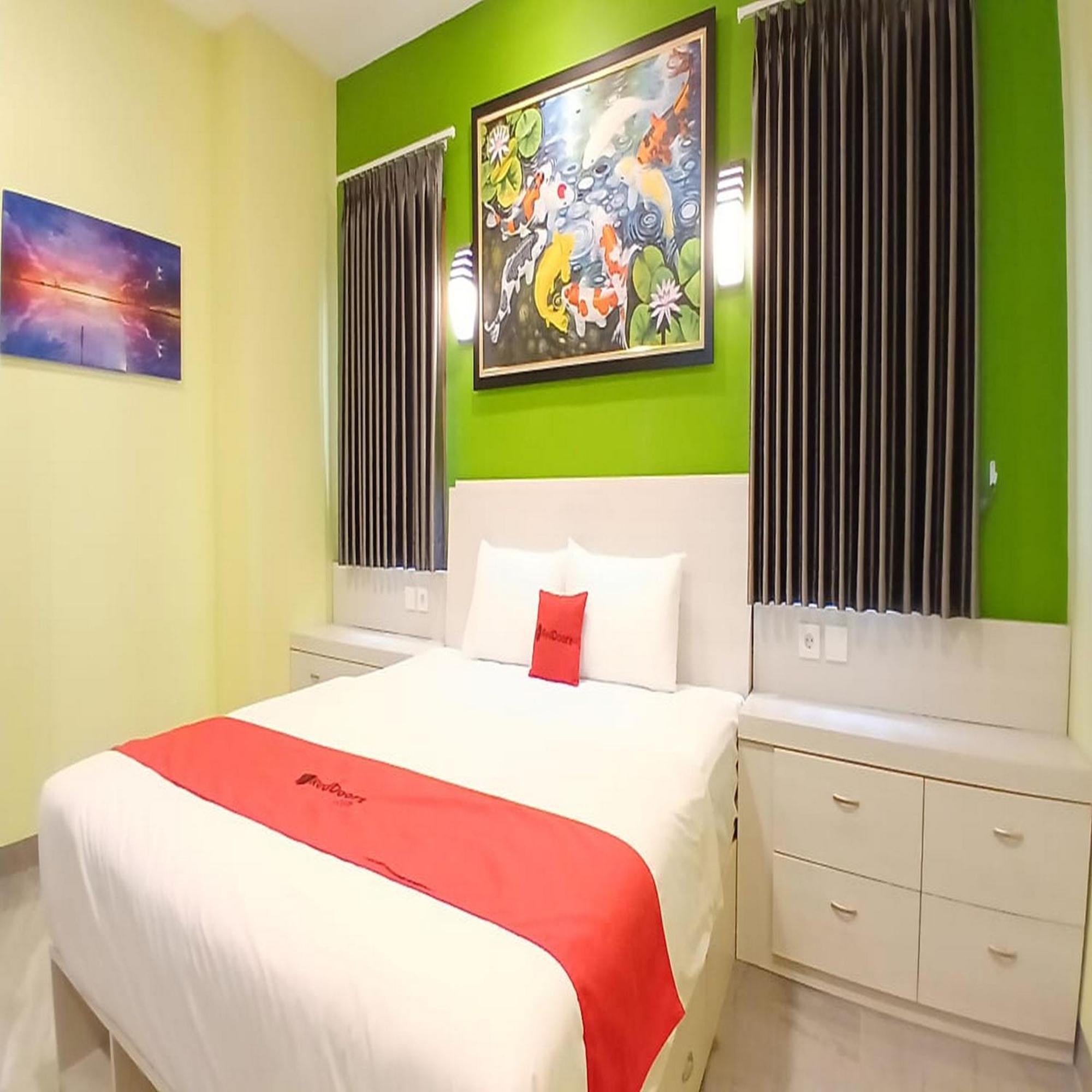 Reddoorz At Griya Athaya Maguwoharjo Yogyakarta 2*
