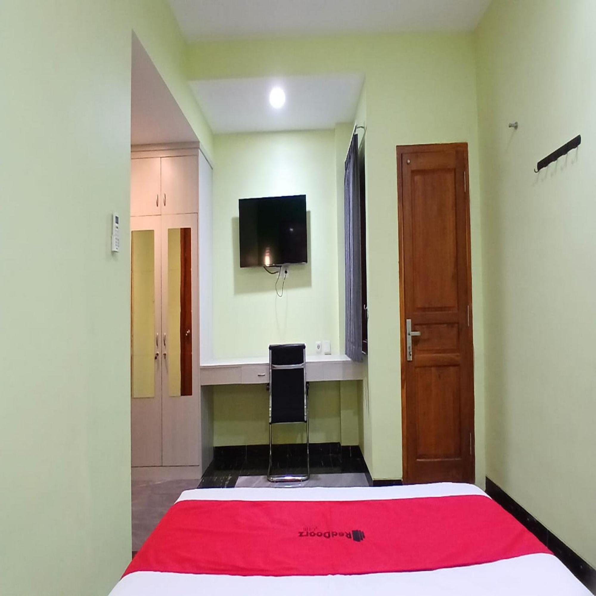 Reddoorz At Griya Athaya Maguwoharjo Yogyakarta Hotel